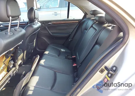 2003 Mercedes-Benz C 240 from USA, damaged, VIN WDBRF81JX3F372134